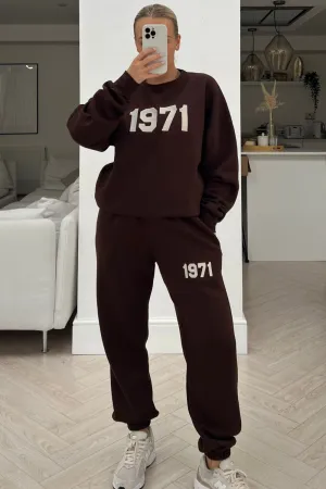 1971 chocolate embroidered sweater loungewear set