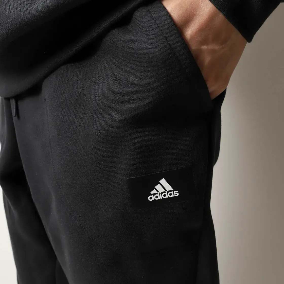 Adidas Future Icons Track Pants [HE2225]