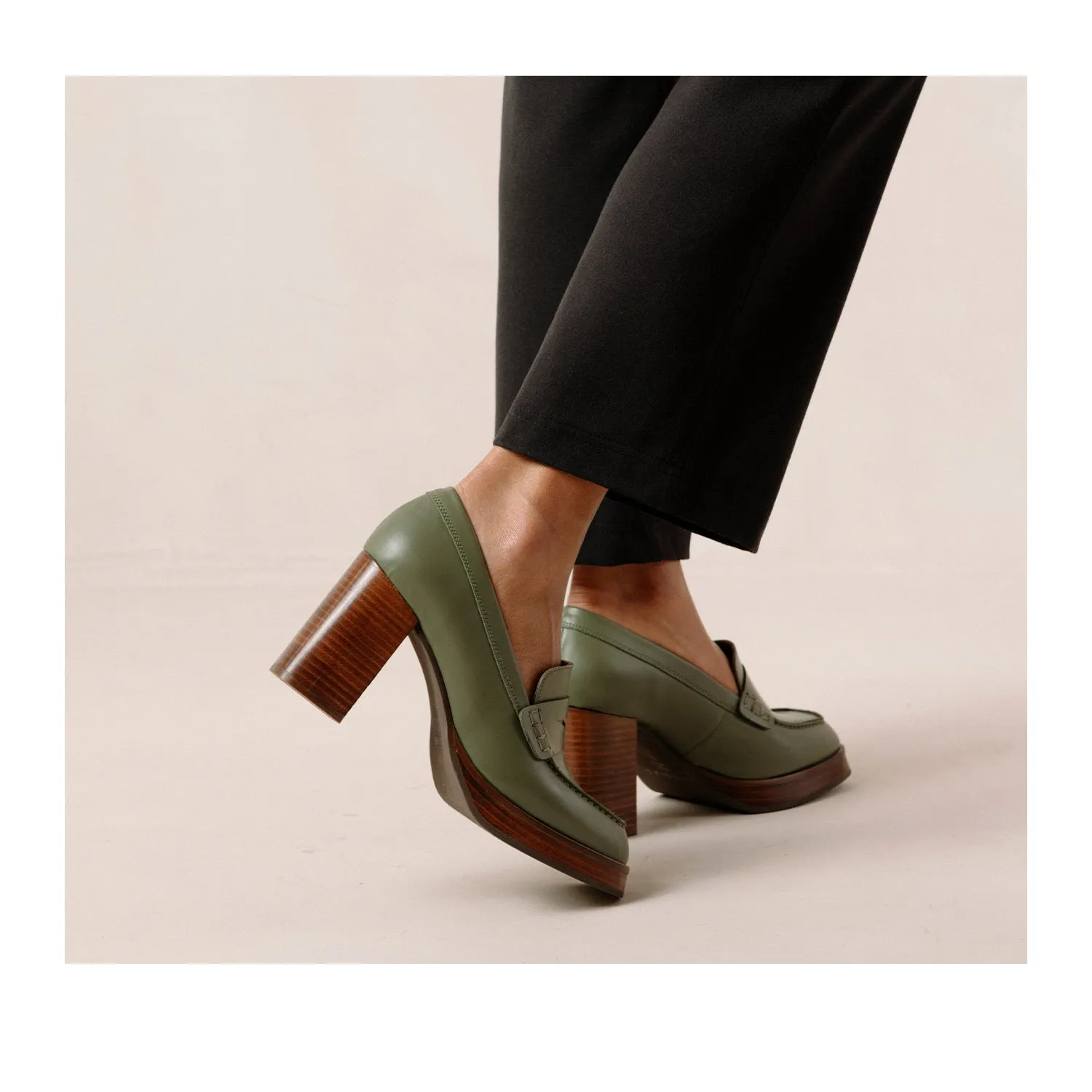 Alohas Women's Busy in Dusty Olive