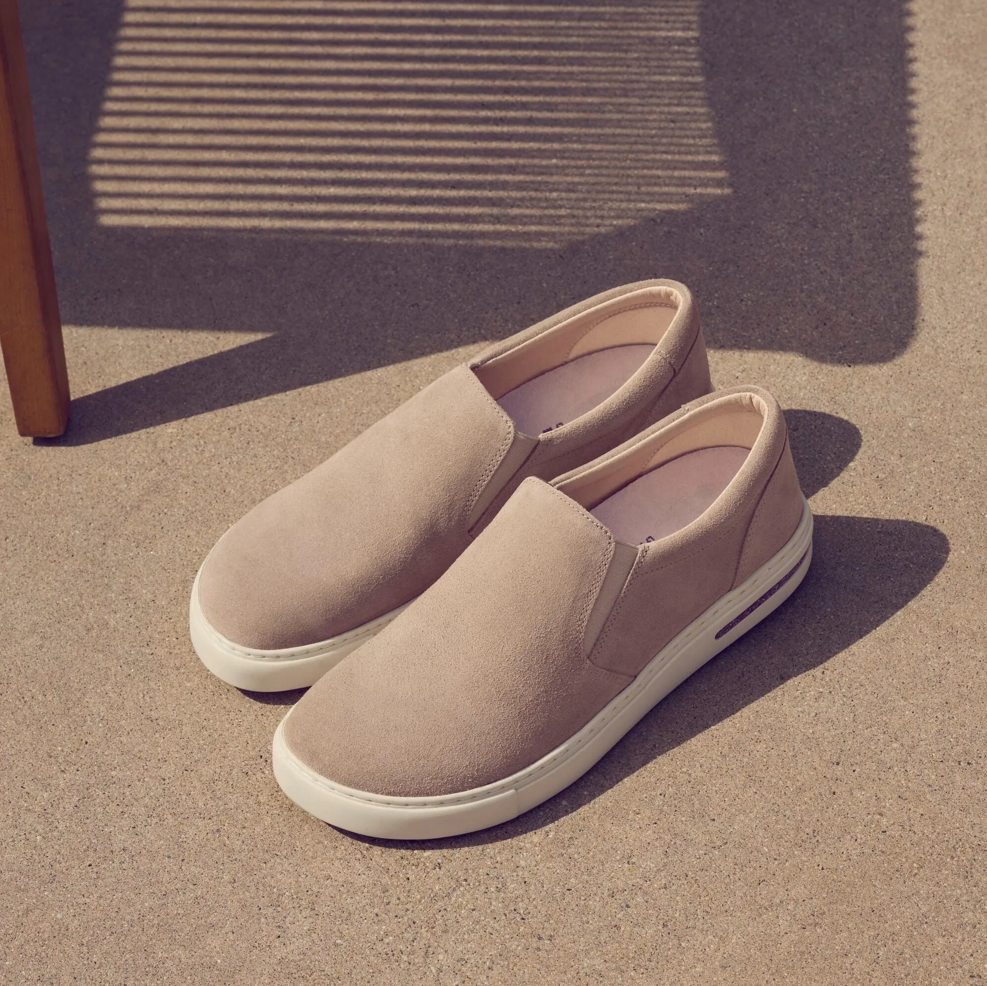 Birkenstock Oswego taupe suede