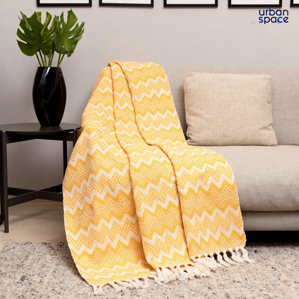 Cotton Chevron Throw | Lightweight Blanket For Living Room Sofa & Chair | Soft & Light Throw For Bed | Use For Picnic & Gifting - Yellow and White