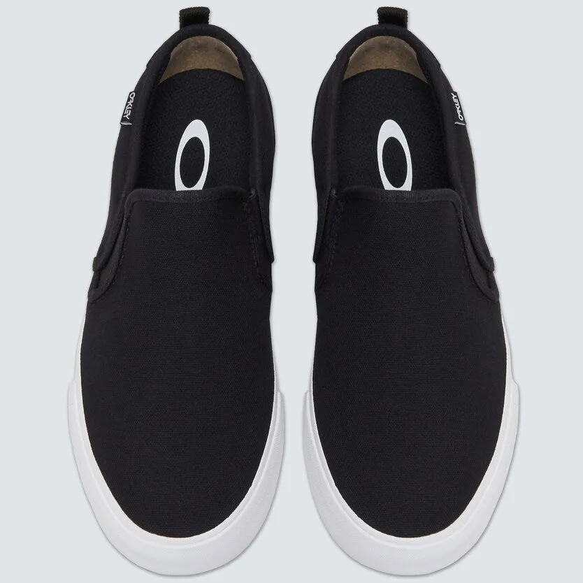 FINAL SALE ~ OAKLEY B1B Classic Slip On (Blackout)