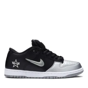 NIKE SB DUNK LOW SUPREME JEWEL SWOOSH SILVER