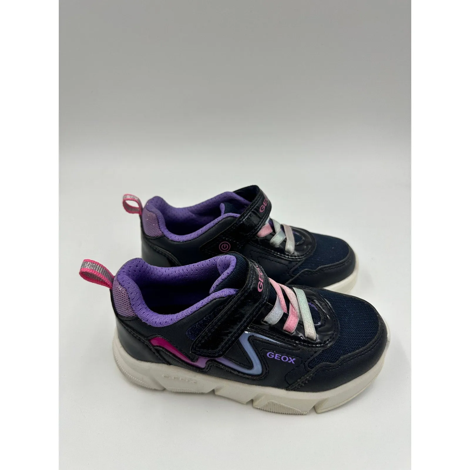 Small Kids/Toddler Size 10, Purple and Pink Kids Low Top Sneakers