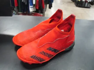 Used Adidas Predator Soccer Turf Cleats Size 13.5K