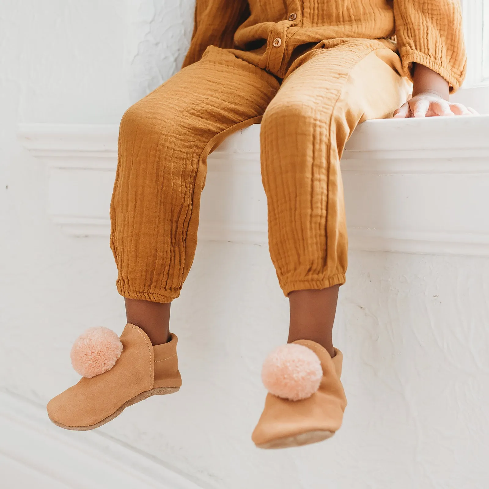 wool pompom shoes - peachy pink